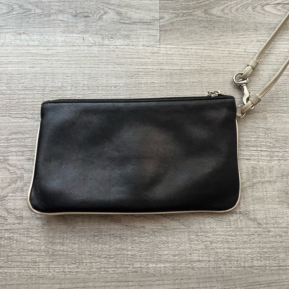 Vtg Coach Leather Black Wristlet Wallet Clutch - Picture 3 of 8